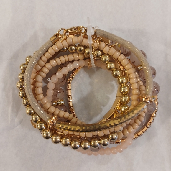 Elegant Multi-Color Beaded Bracelet Set - Picture 4 of 6